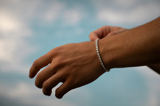 STONE-LINE BRACELET